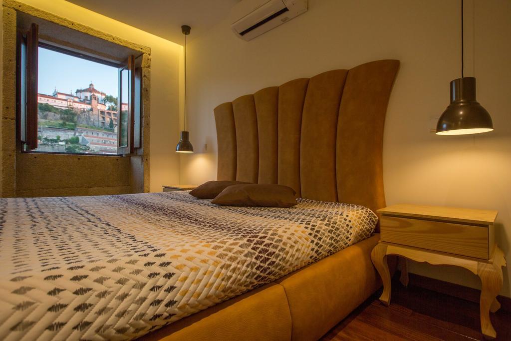 Ribeira Flats Mygod * Porto